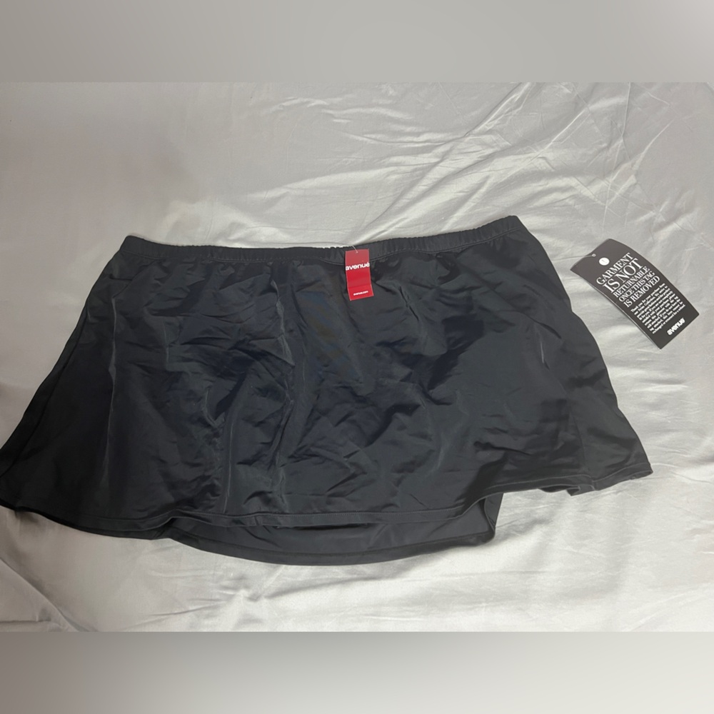 Avenue Black Swim Skirt